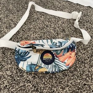 Rip curl fanny pack NEW
